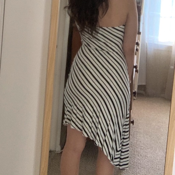 Arden B Dress - Picture 4 of 4